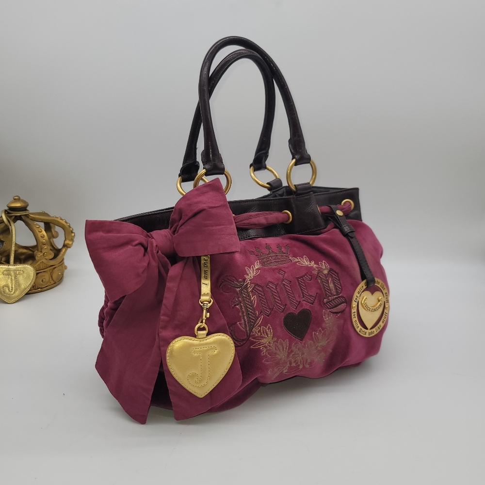 Juicy Couture Purse For Nice Girls Who Like Stuff